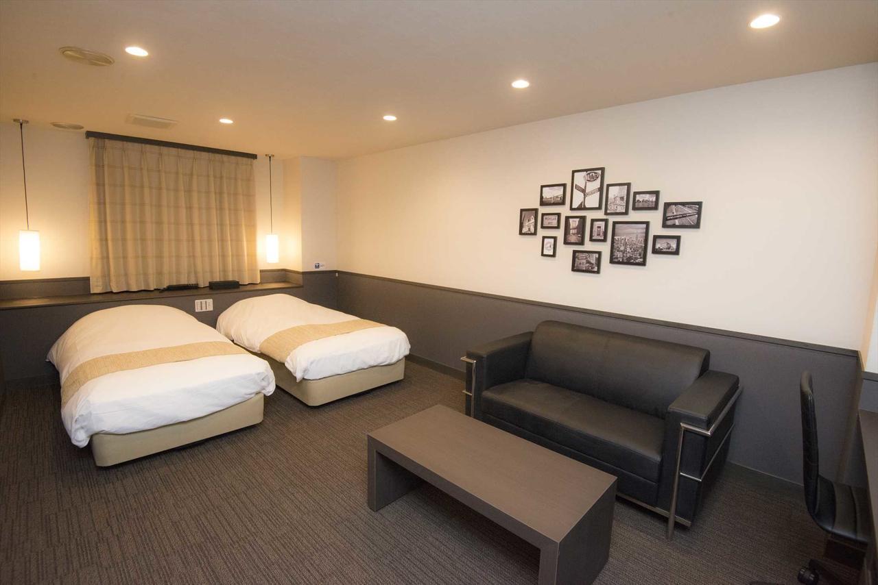 Hotel Double Funabashi Exterior photo